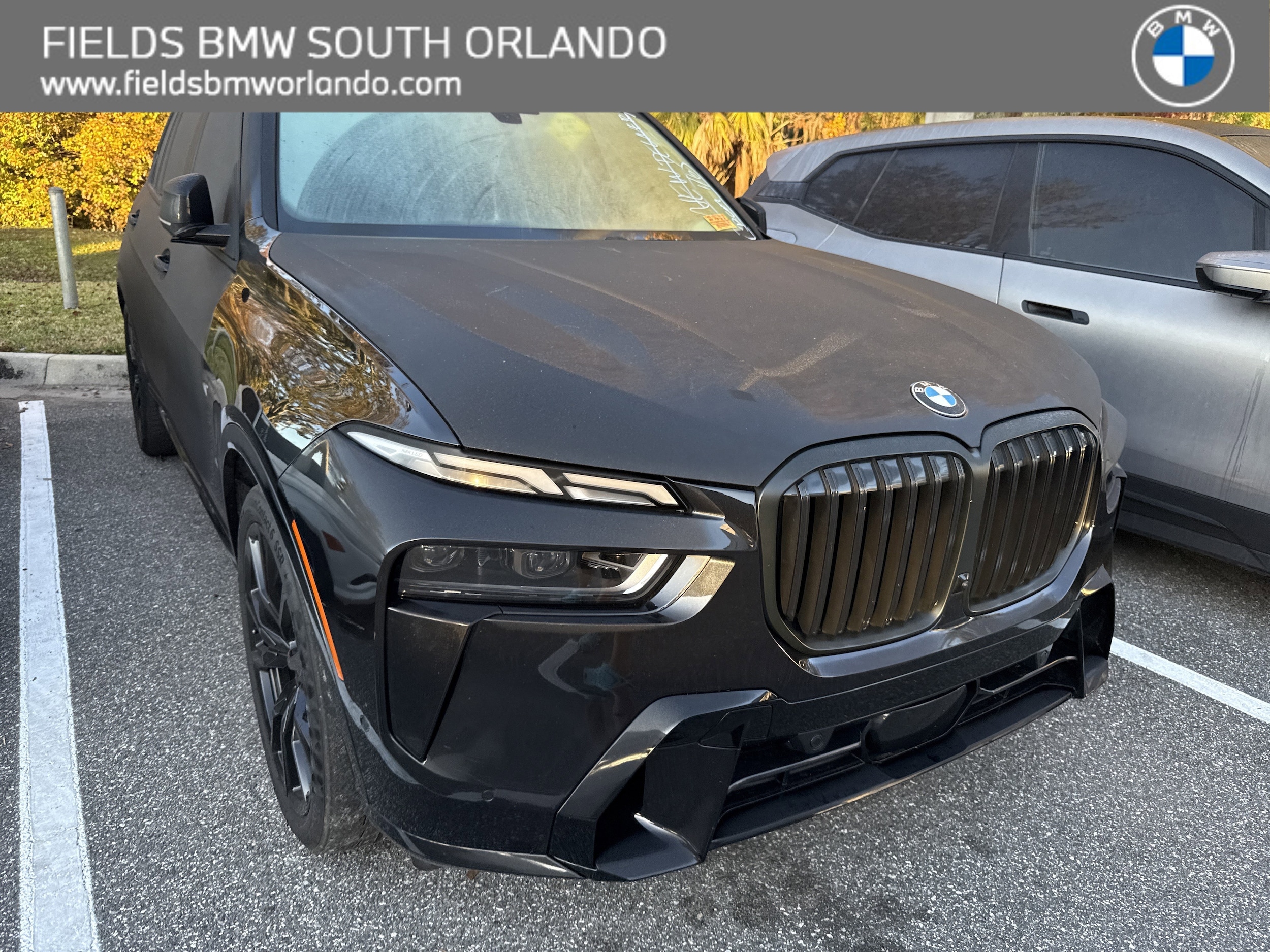 2023 BMW X7 40i's photo