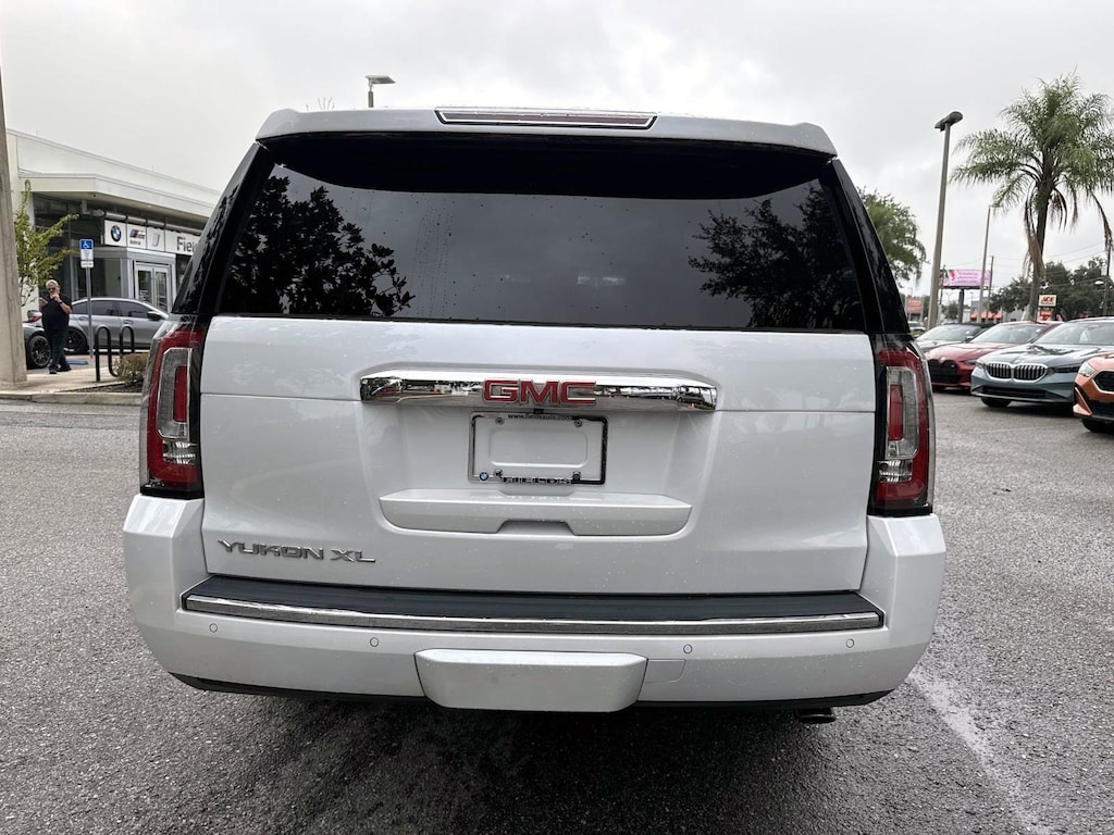 Used 2020 GMC Yukon XL Denali SUV