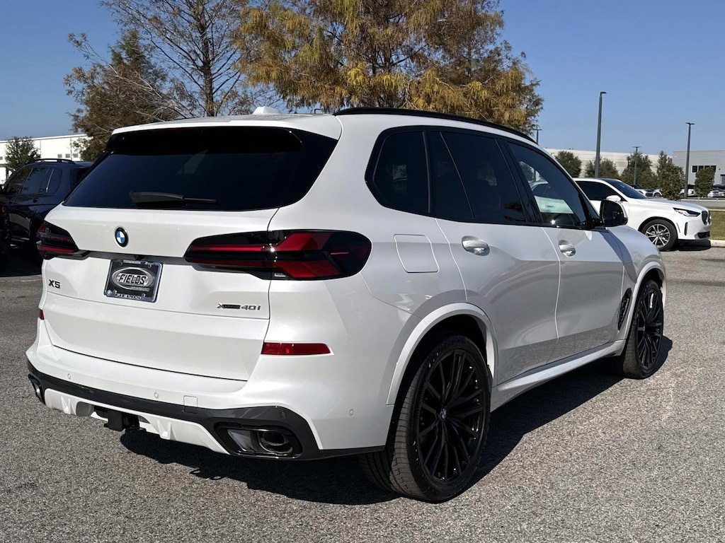 New 2026 BMW X5 xDrive40i xDrive40i Sports Activity Vehicle