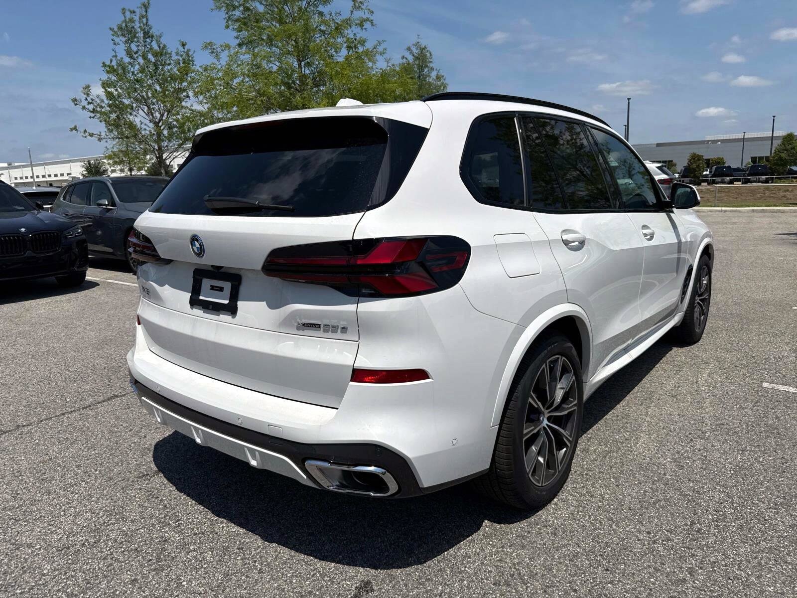 2025 Bmw X5 xDrive50e photo 3
