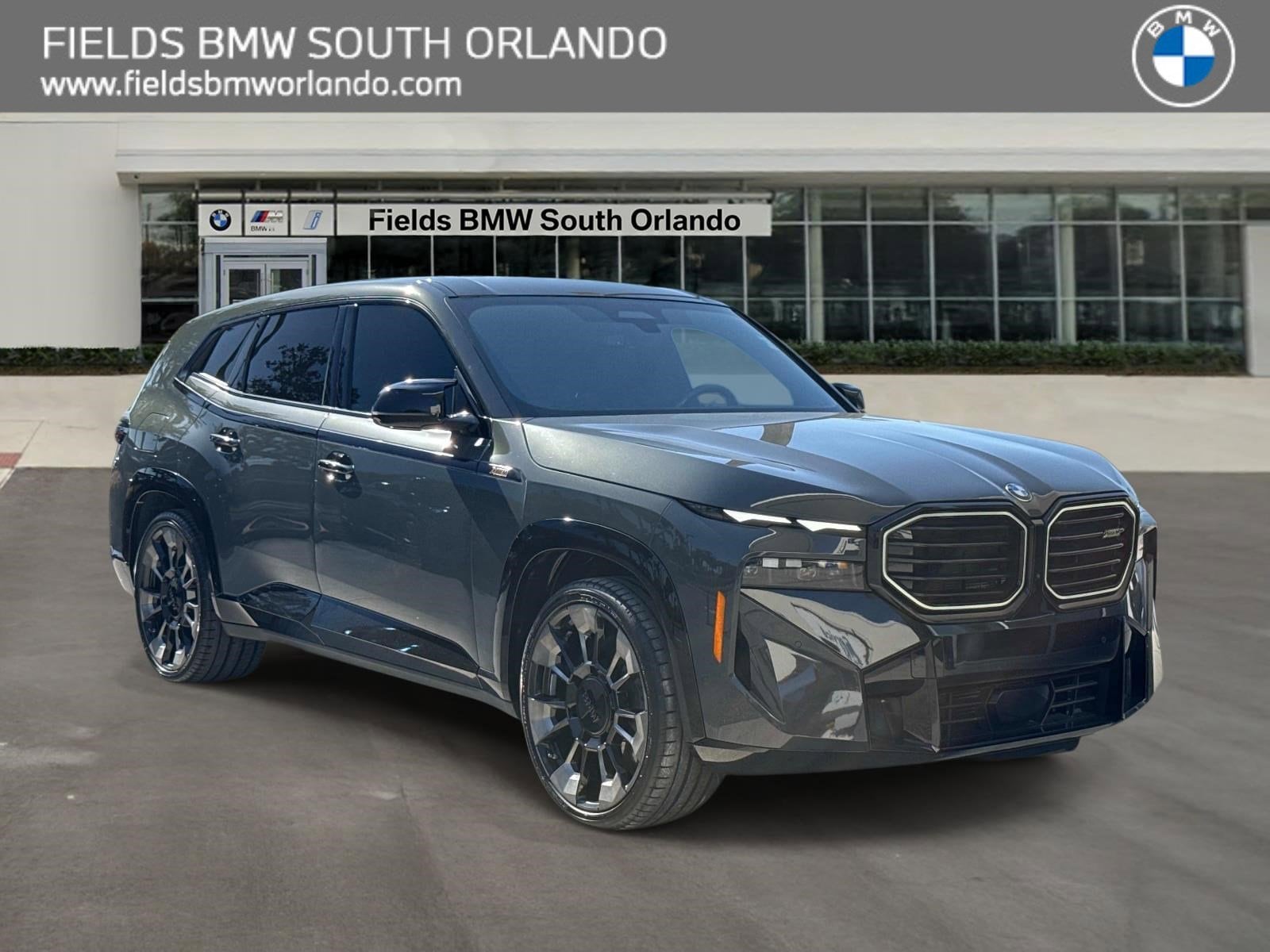 2023 BMW XM -'s photo