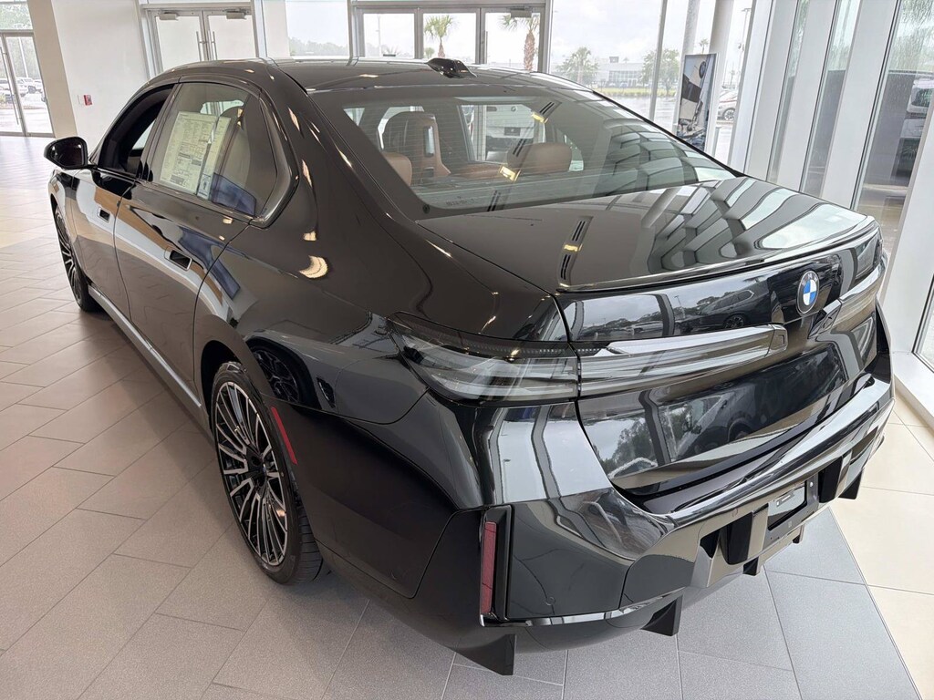 New 2027 BMW 7 Series 740i Sedan