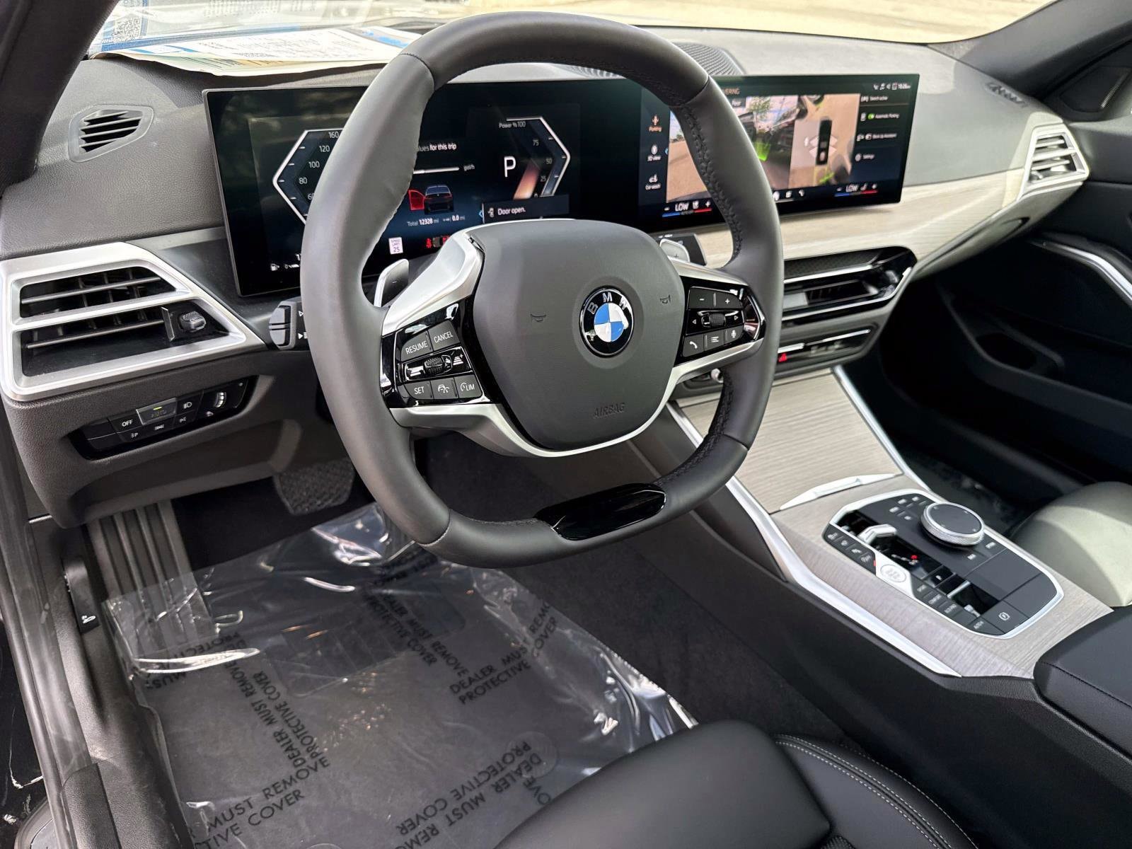 2025 BMW 3 Series 330i - Photo 21