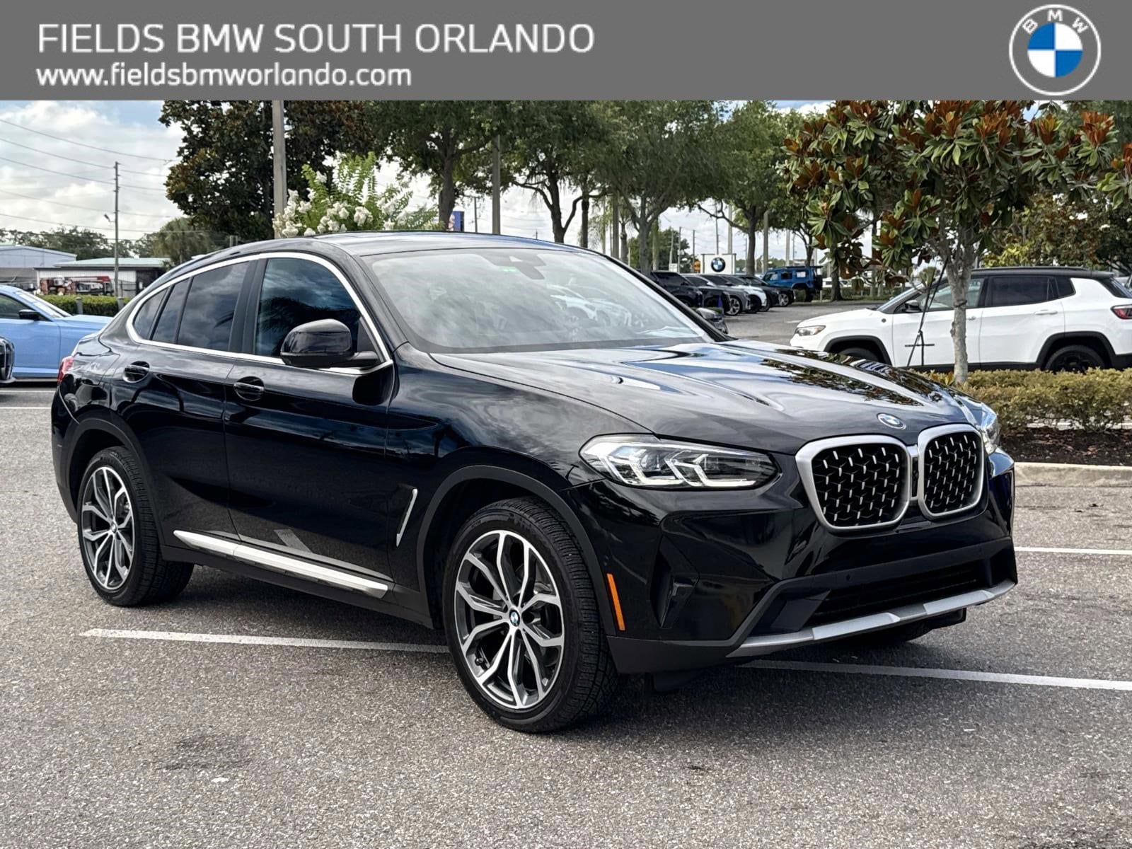 2025 BMW X4 xDrive30i's photo