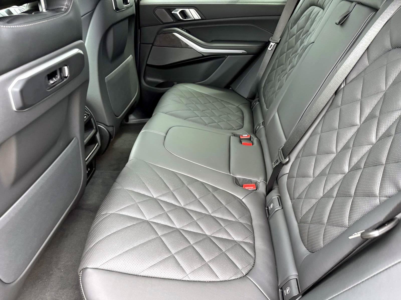 2026 BMW X5 50e - Photo 12