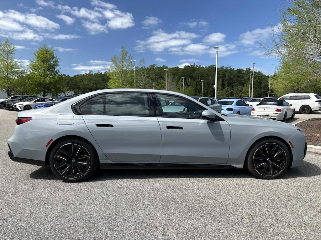 New 2025 BMW 7 Series 760i xDrive Sedan