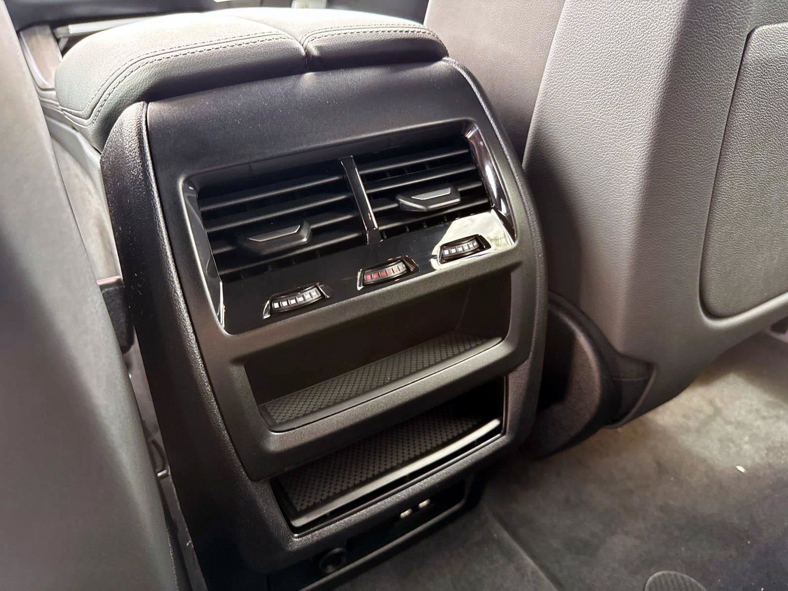 2026 BMW X5 50e - Photo 14