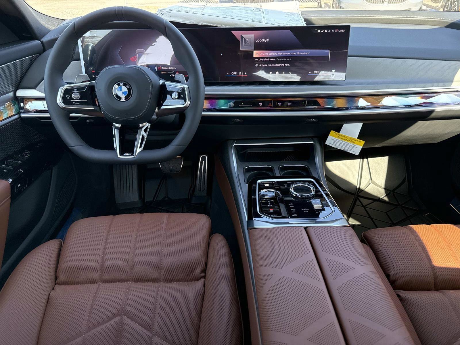 2025 BMW 7 Series 760i - Photo 16