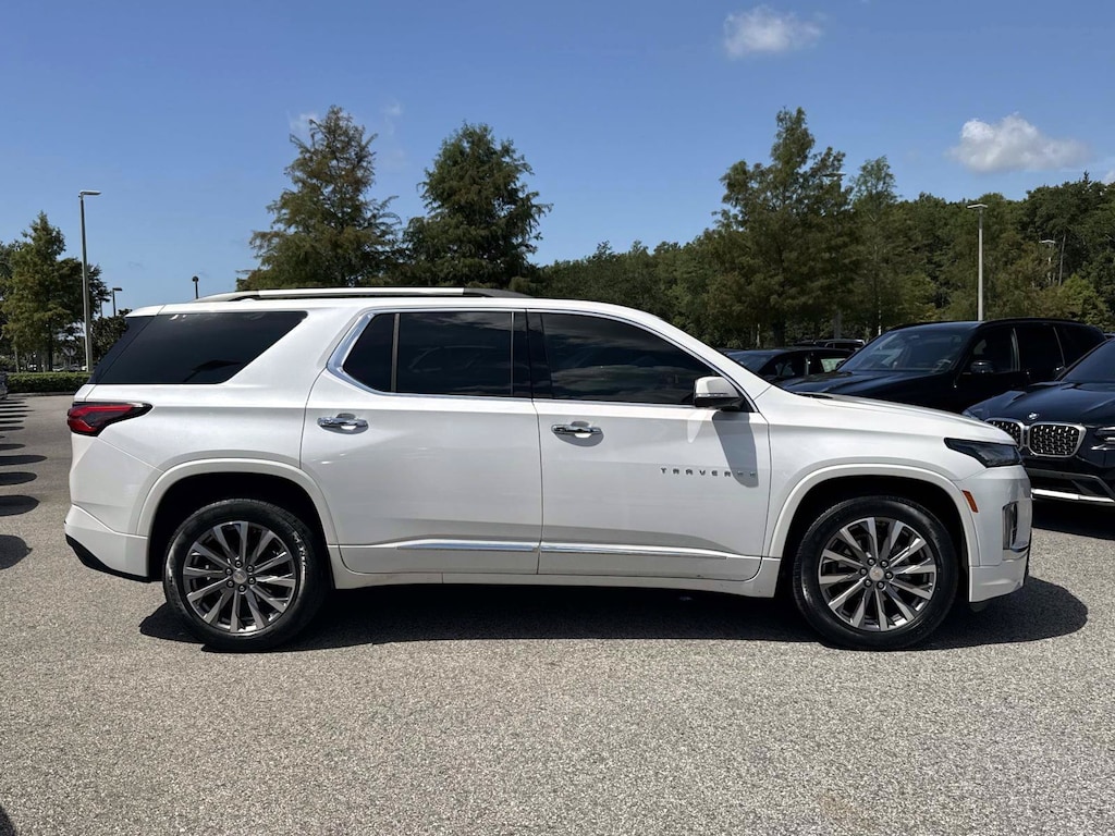 Used 2023 Chevrolet Traverse SUV
