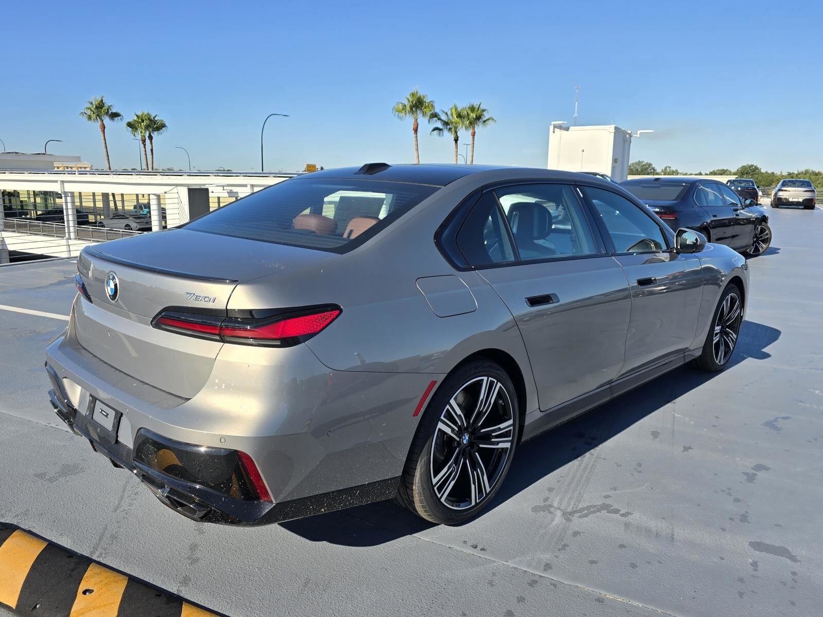 2025 Bmw 760i xDrive photo 3