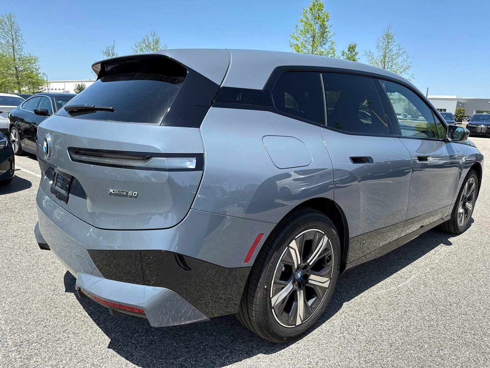 2025 Bmw iX iX xDrive50 photo 3