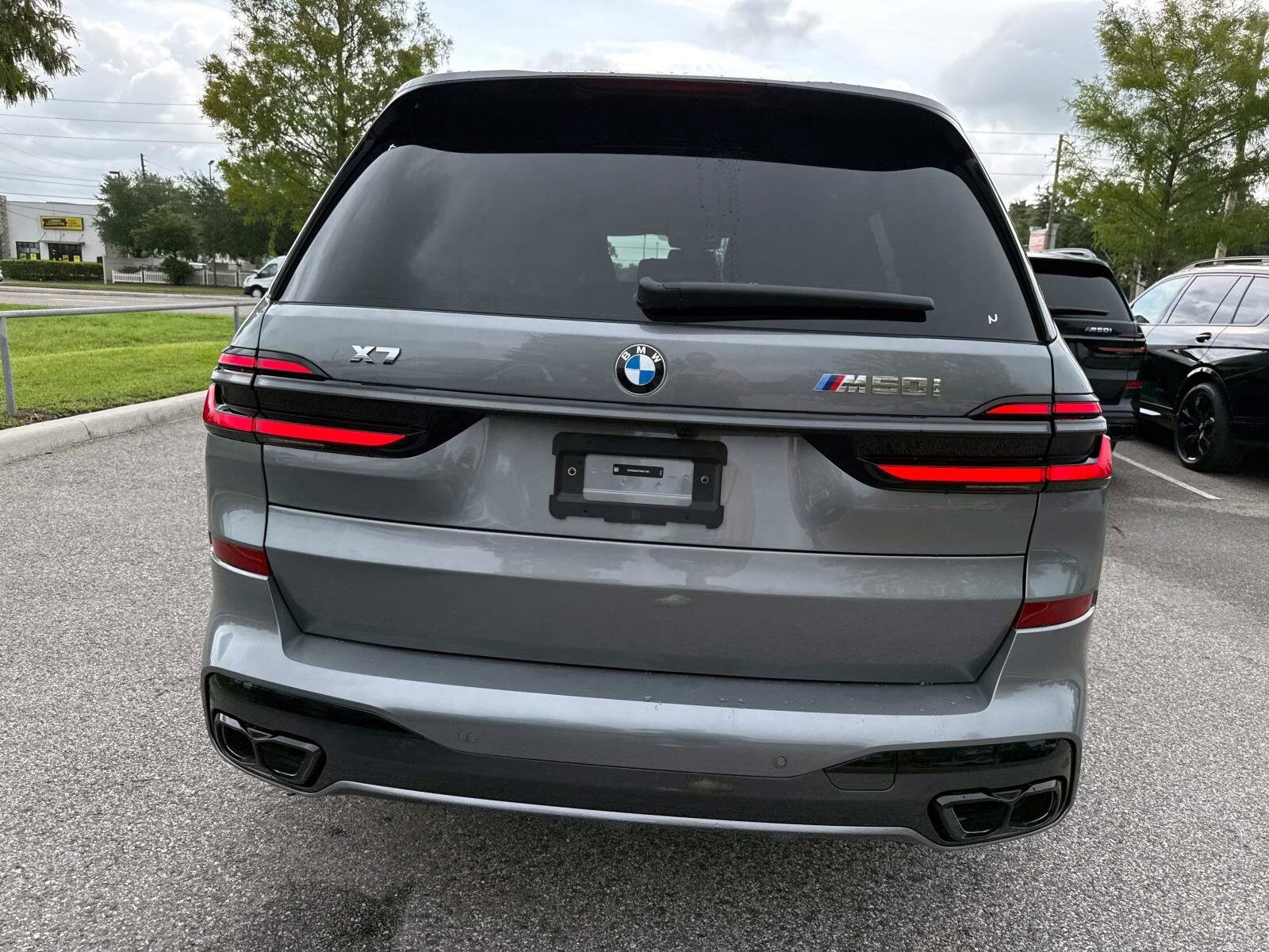 2026 Bmw X7 M60i photo 4