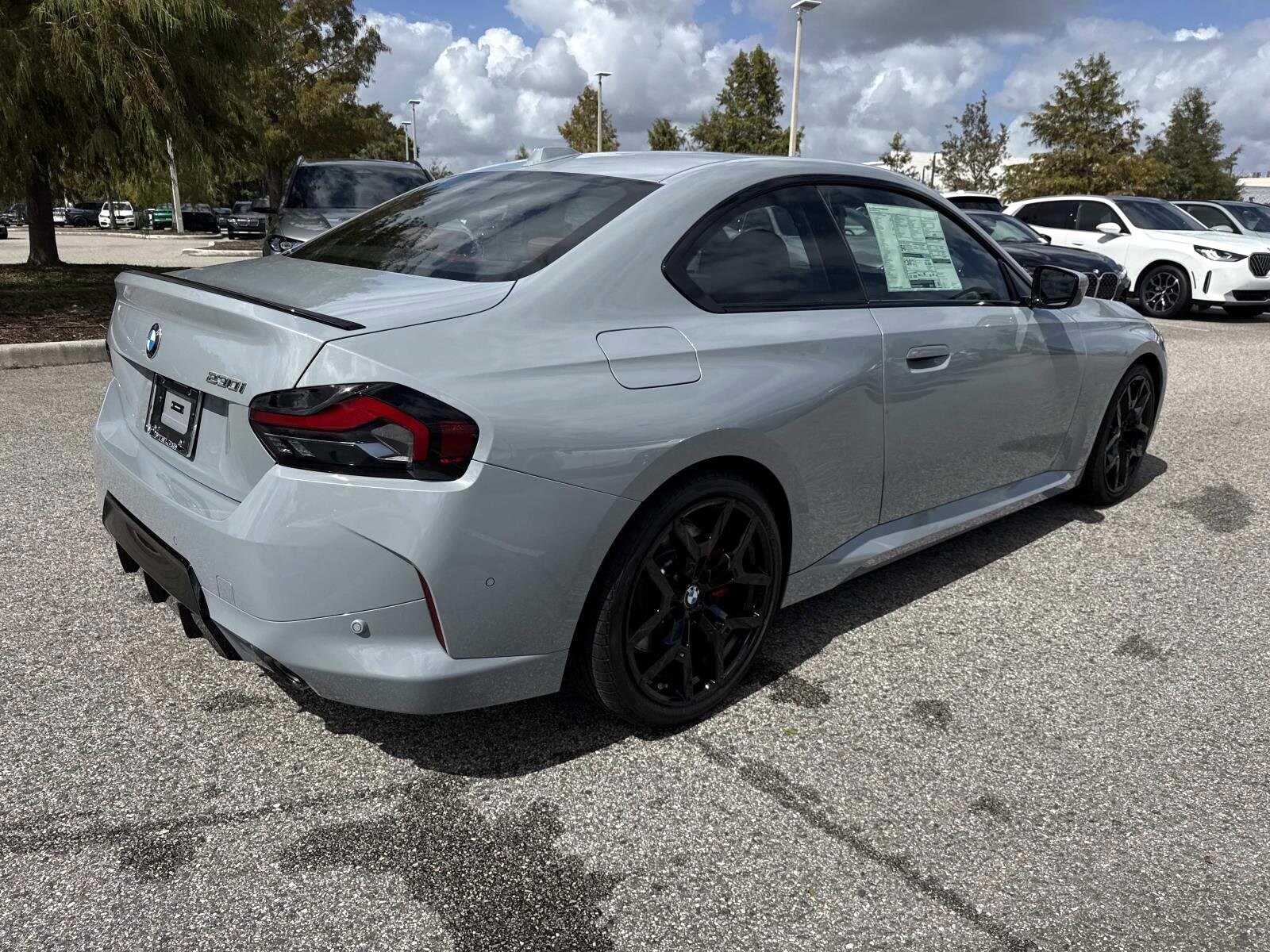 2026 Bmw 230i photo 3