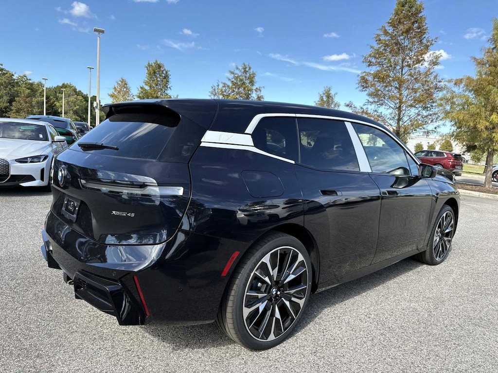 New 2026 BMW iX xDrive45 xDrive45 Sports Activity Vehicle