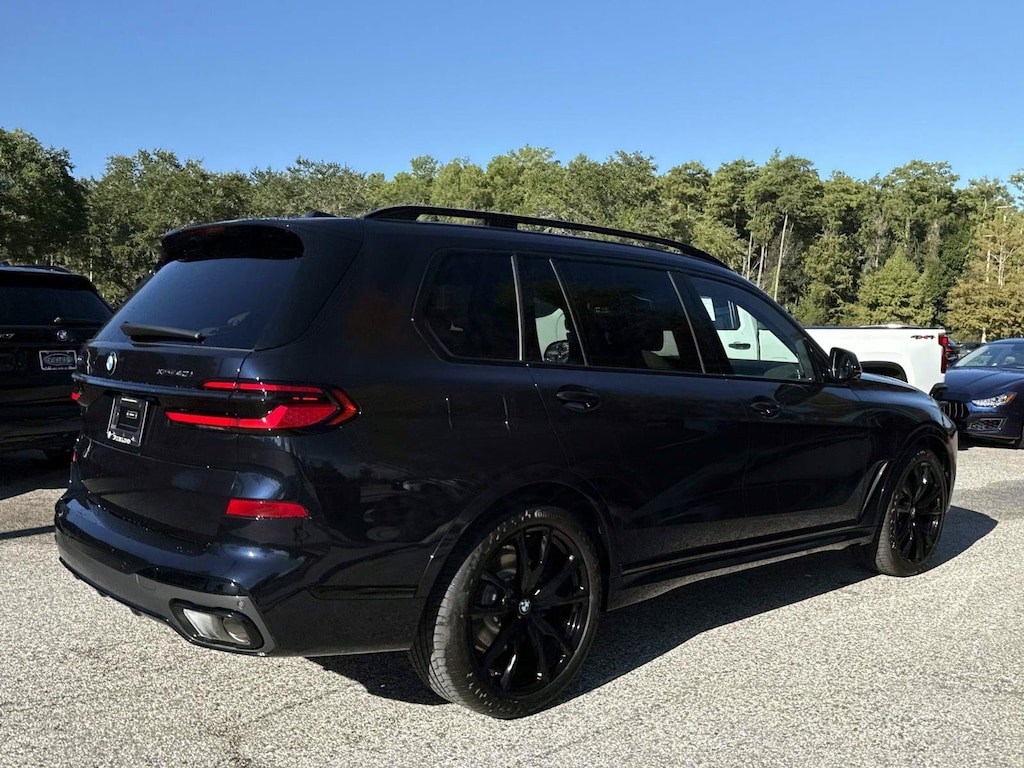 New 2027 BMW X7 xDrive40i xDrive40i Sports Activity Vehicle