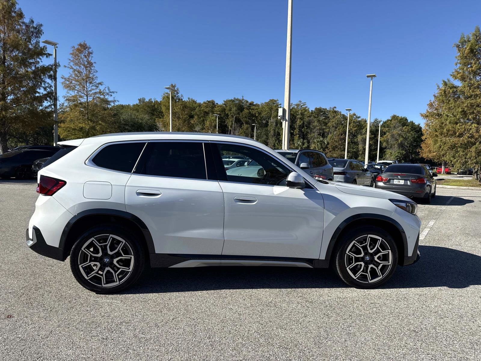 2025 Bmw X1 XDrive28i photo 2