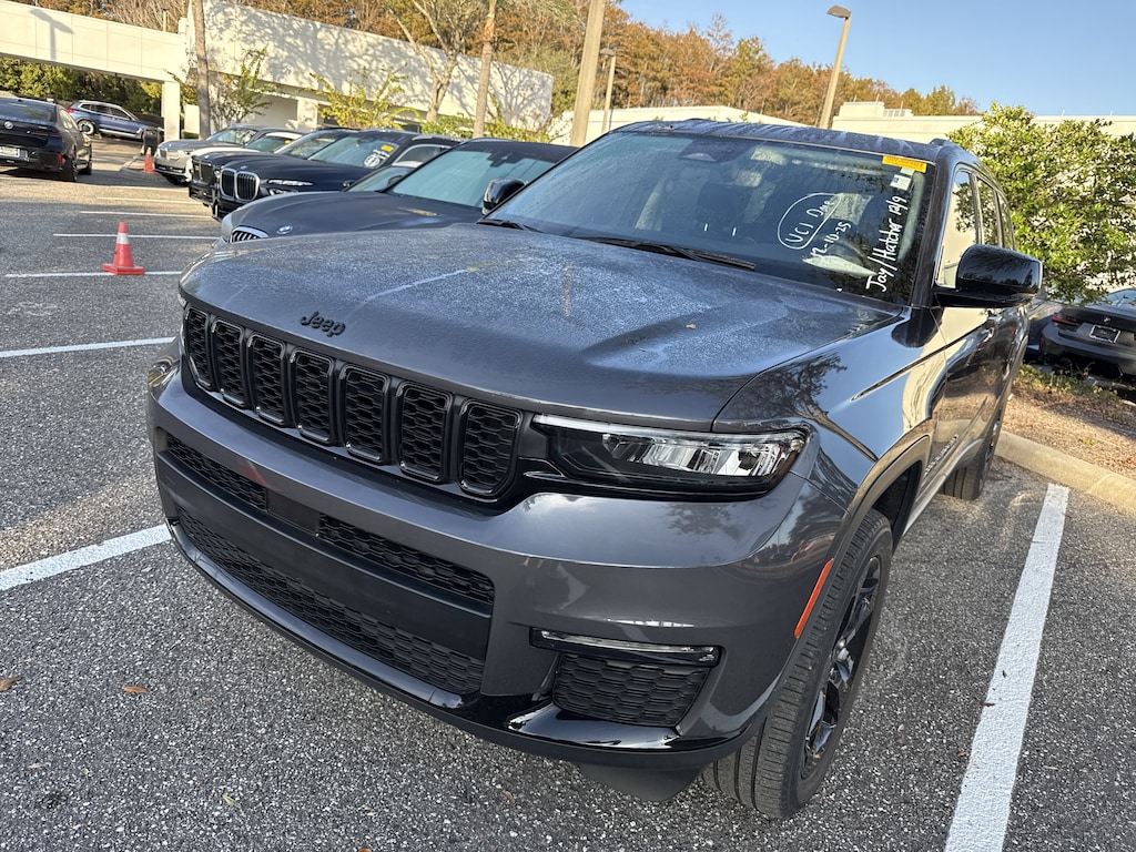Used 2023 Jeep Grand Cherokee L Limited SUV