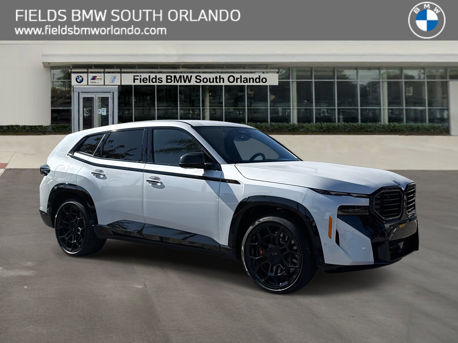 2026 BMW XM Base's photo