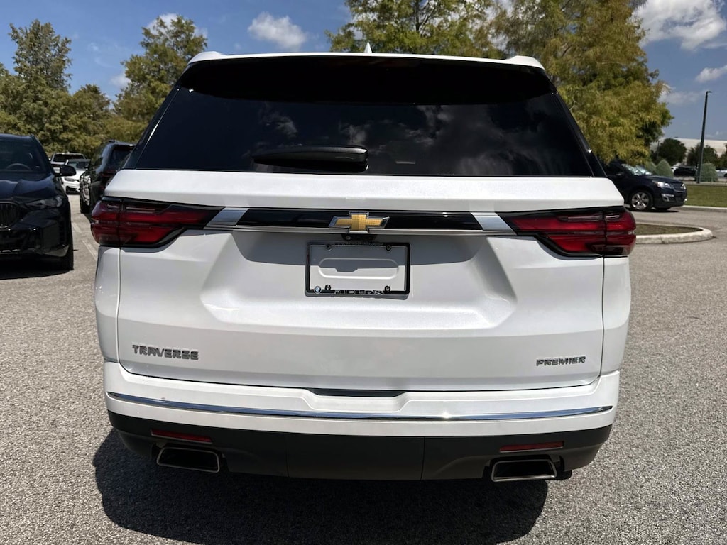 Used 2023 Chevrolet Traverse SUV