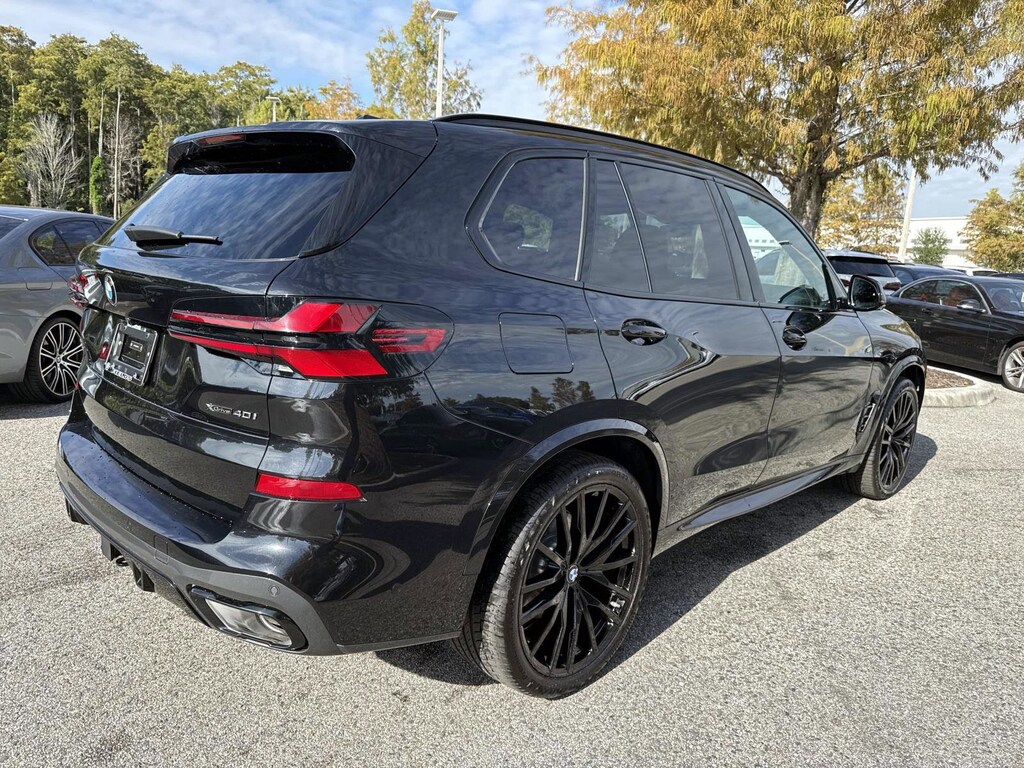 New 2026 BMW X5 xDrive40i xDrive40i Sports Activity Vehicle
