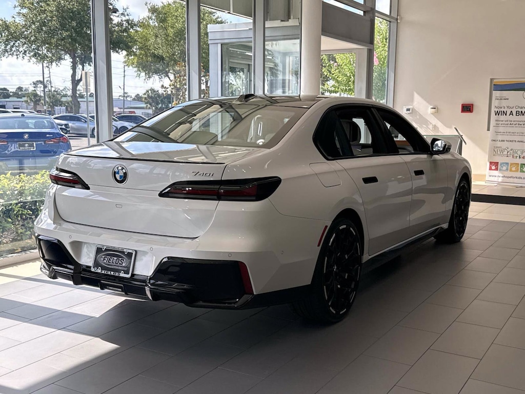 New 2026 BMW 7 Series 740i Sedan