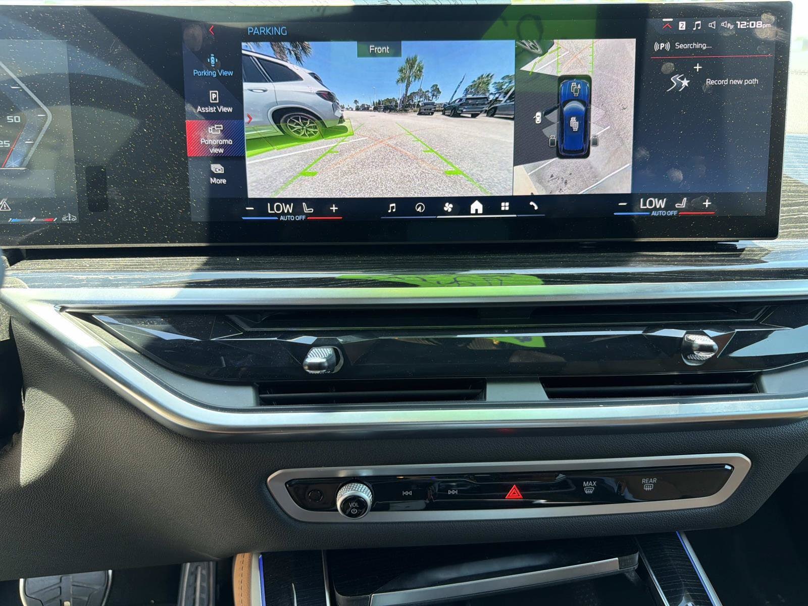 2025 BMW X5 M60i - Photo 25