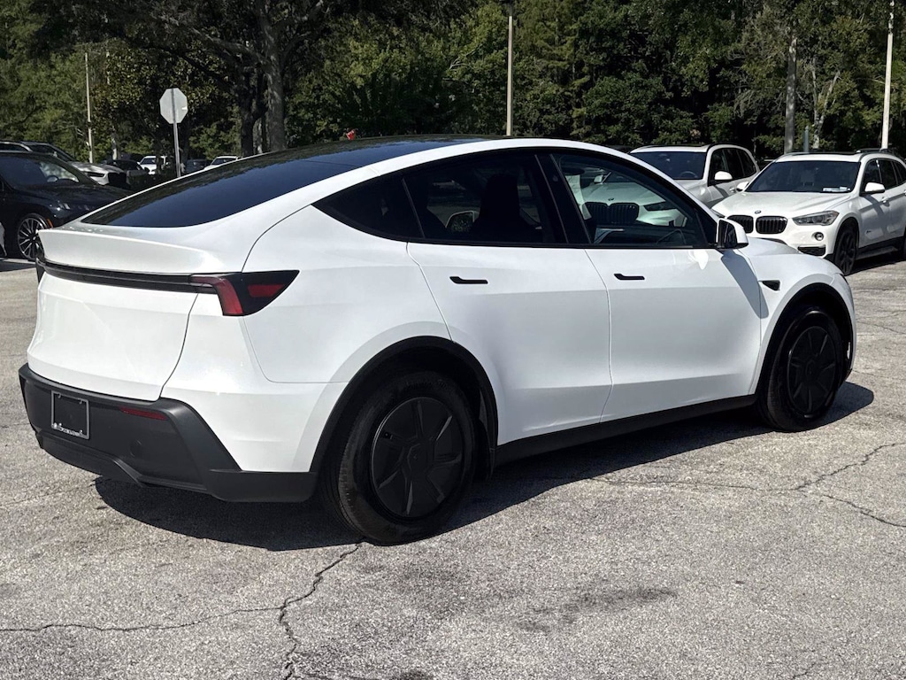 Used 2026 Tesla Model Y SUV