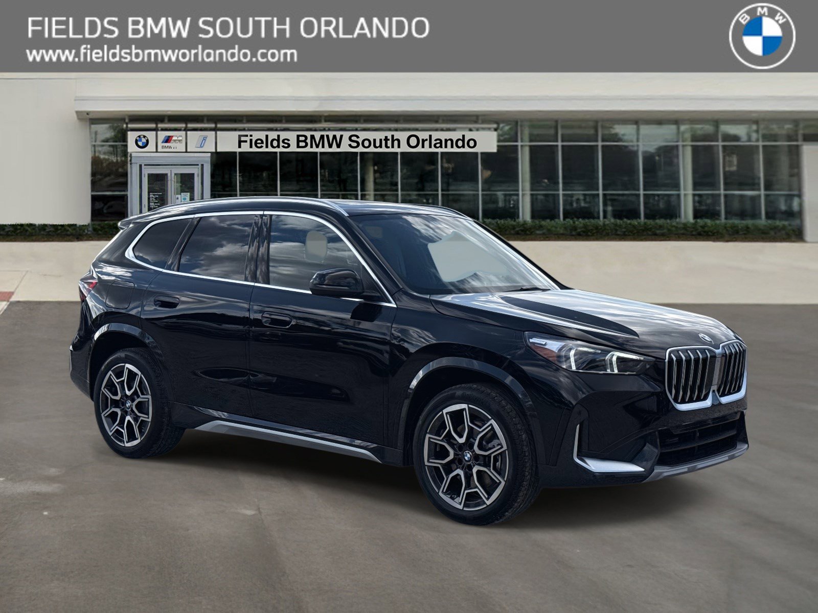 2026 BMW X1 28i's photo