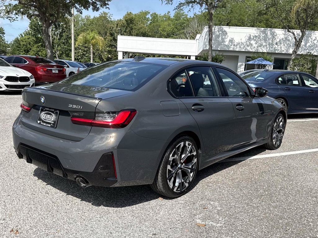 New 2026 BMW 3 Series 330i Sedan