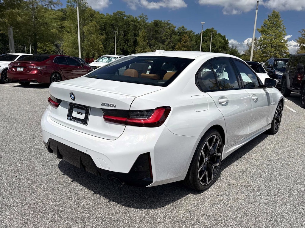 New 2026 BMW 3 Series 330i Sedan
