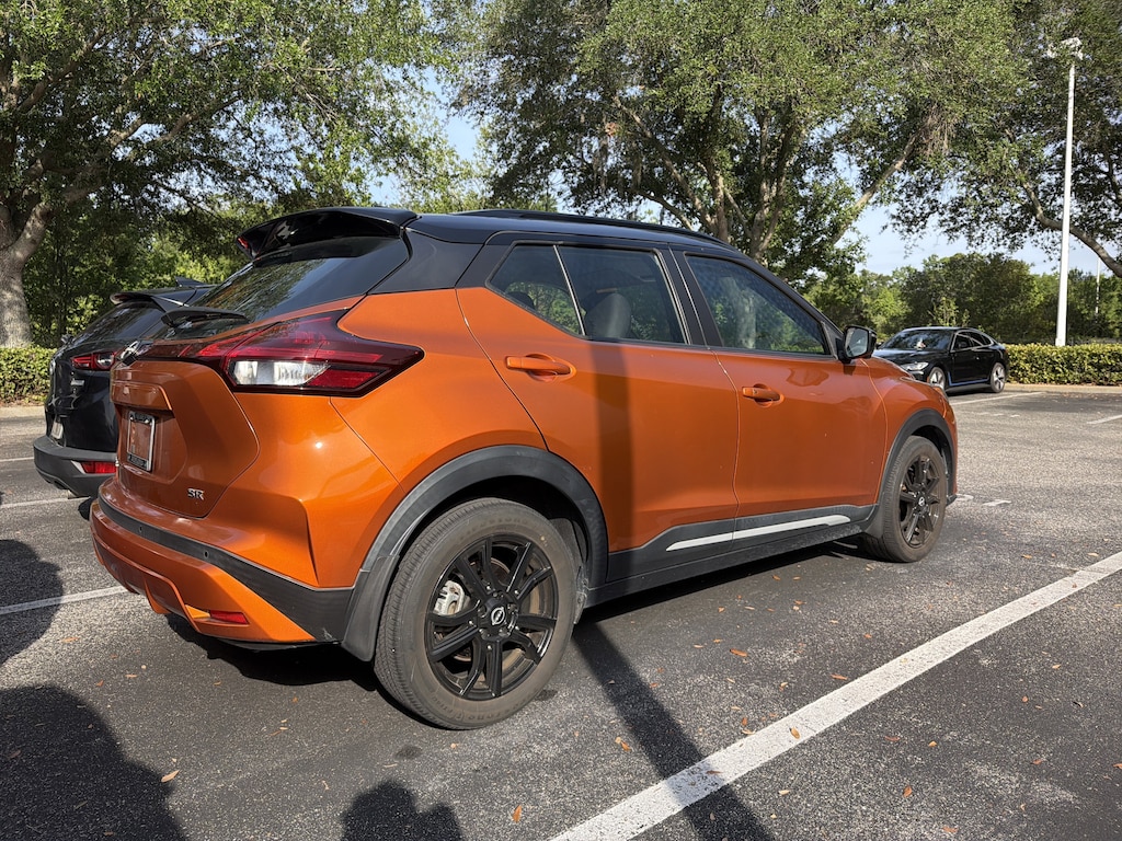 Used 2023 Nissan Kicks SR SR FWD