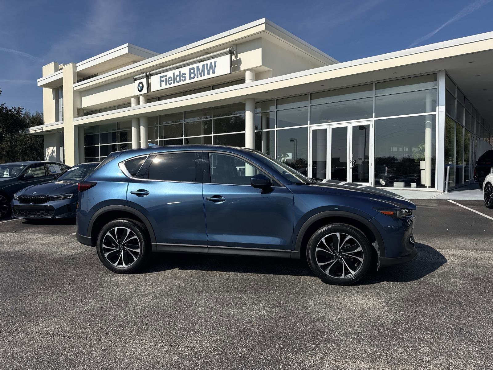 2022 Mazda CX-5 S Premium Plus package's photo