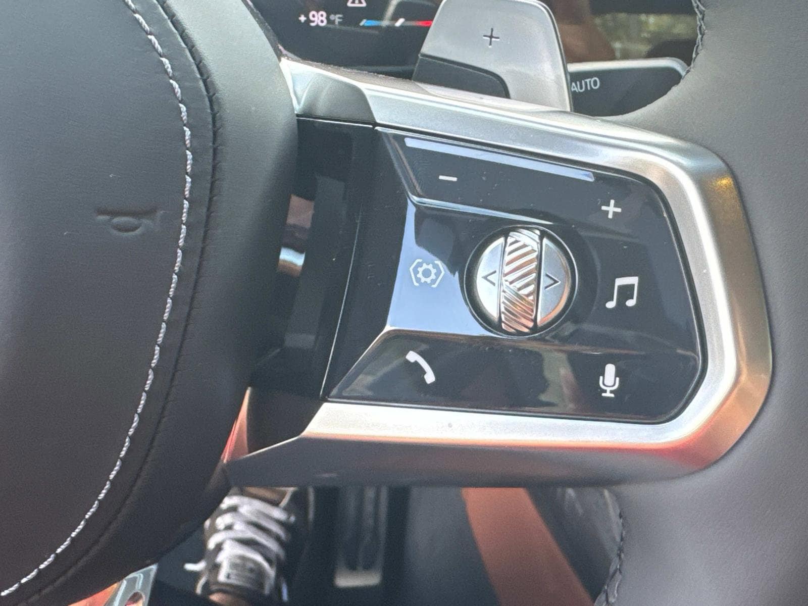 2025 BMW 7 Series 760i - Photo 29