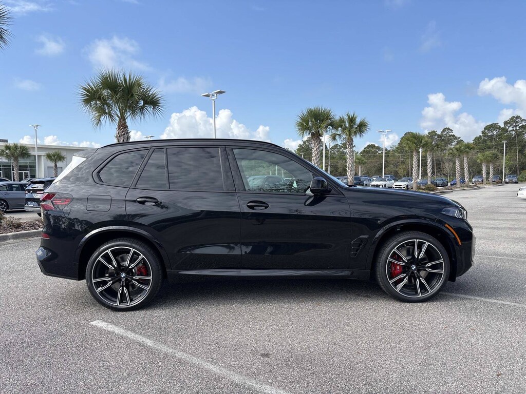 New 2026 BMW X5 M60i SUV