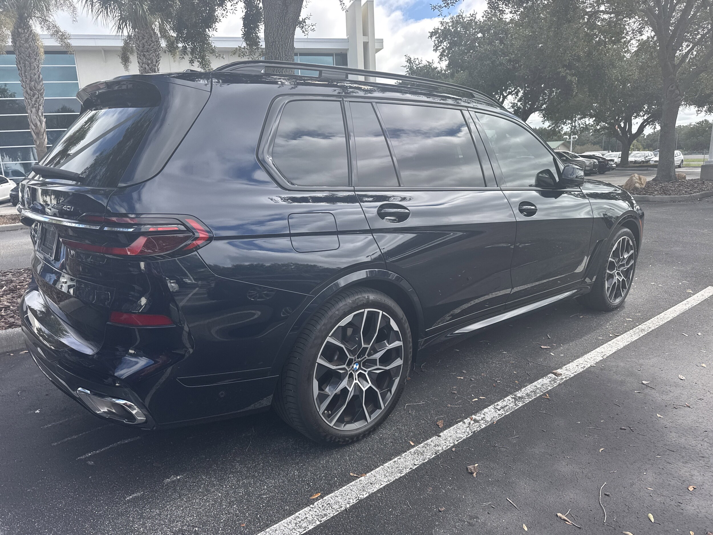 2024 Bmw X7 xDrive40i photo 2