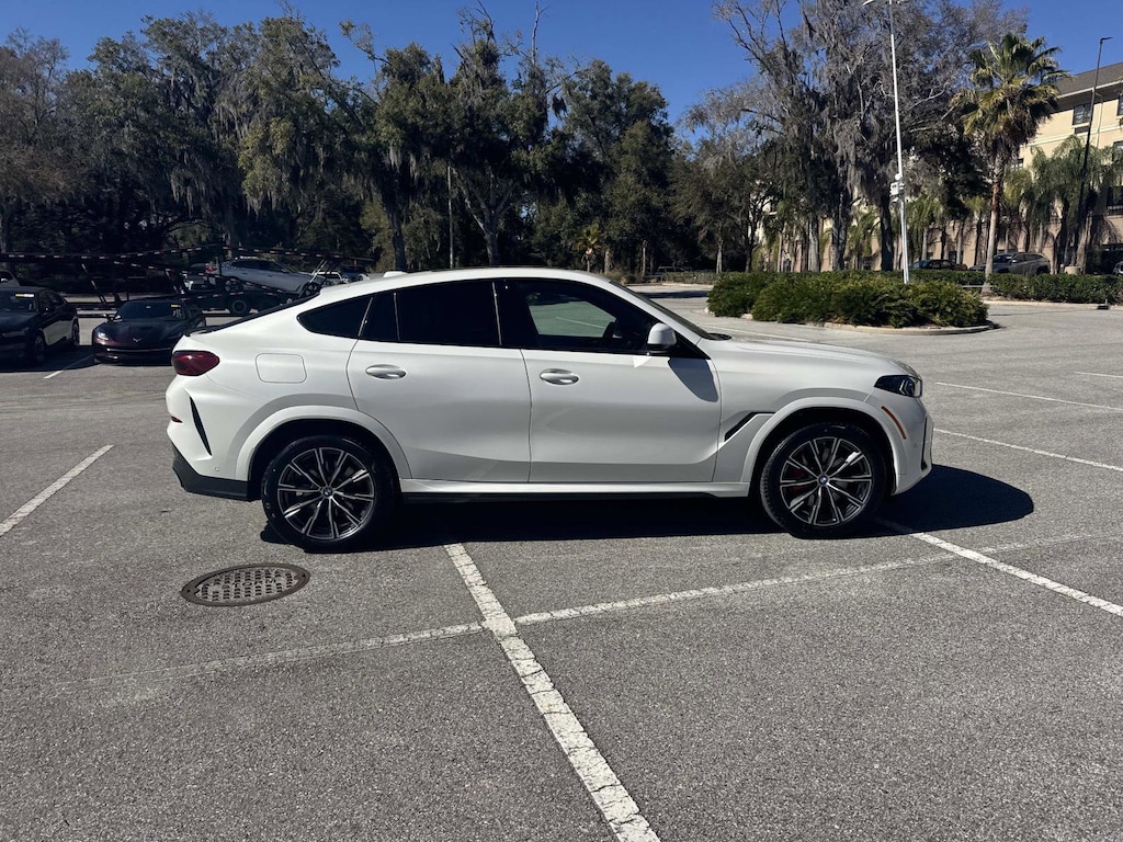 New 2026 BMW X6 xDrive40i SUV