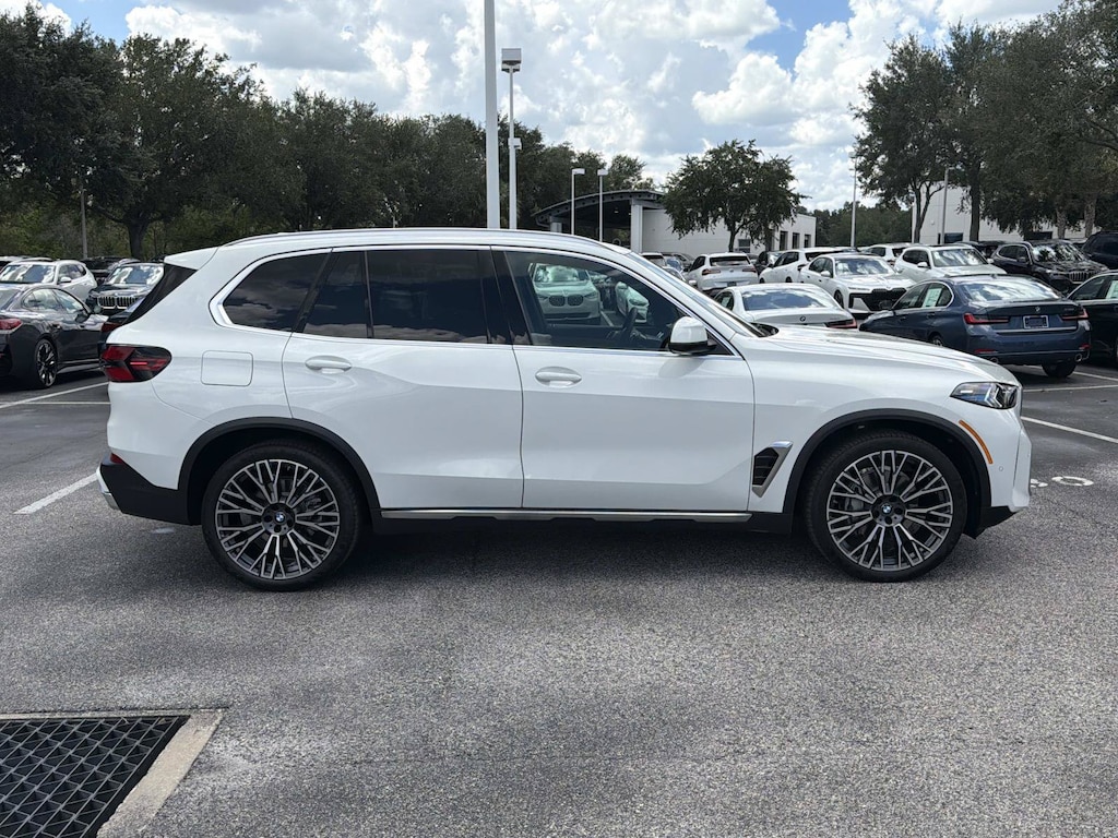 New 2026 BMW X5 xDrive40i SUV