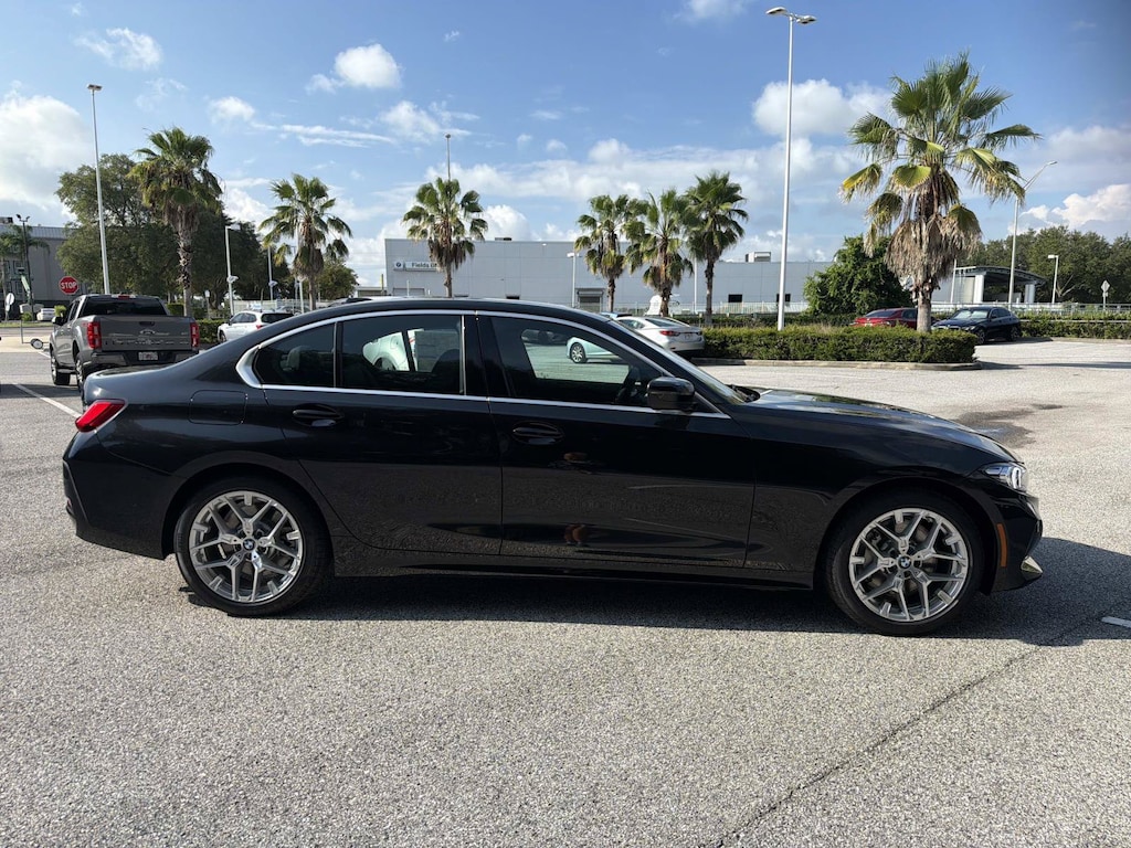 New 2026 BMW 330i Sedan