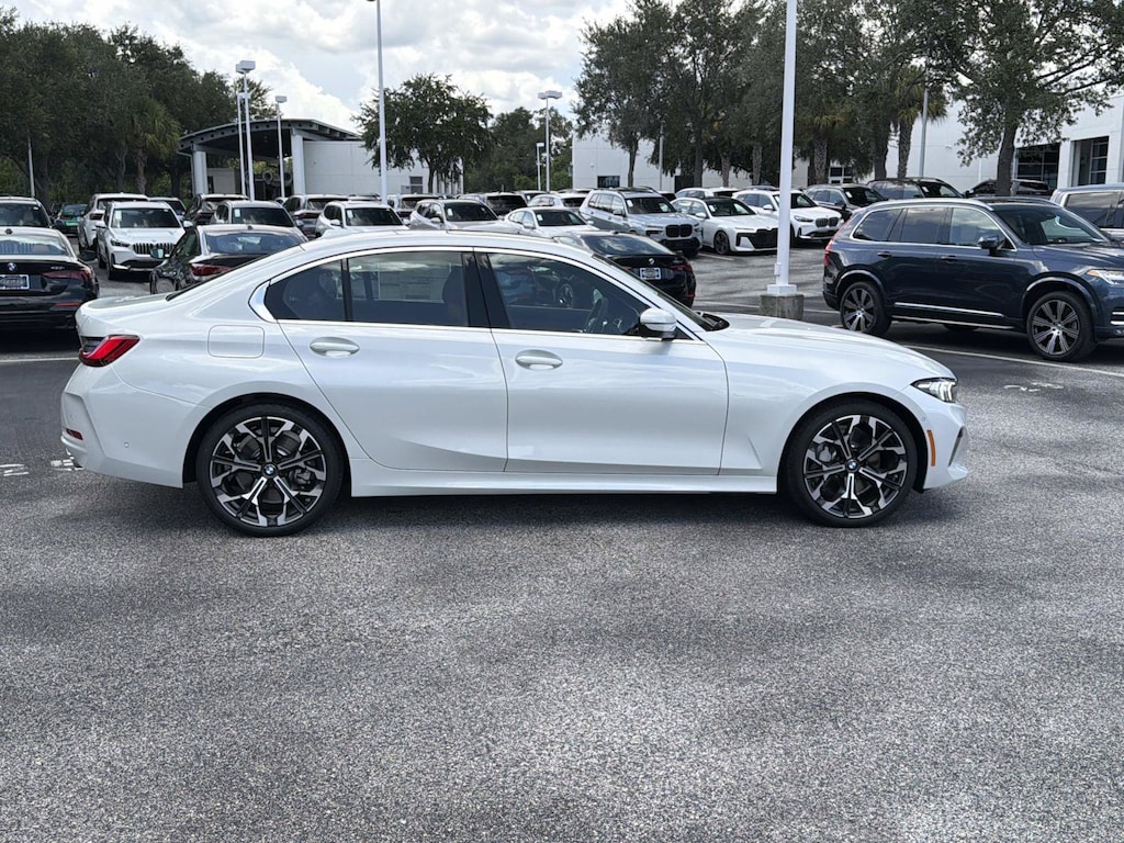 New 2026 BMW 330i Sedan