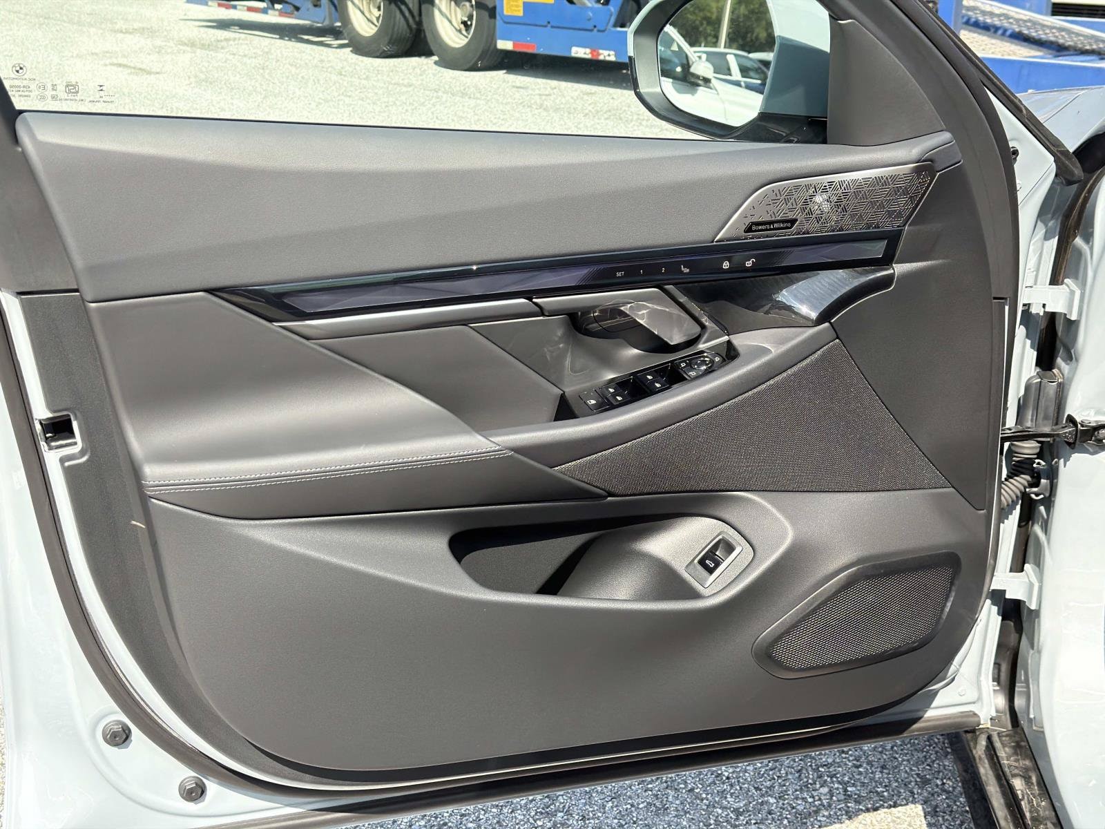 2027 BMW 5 Series 530i - Photo 16