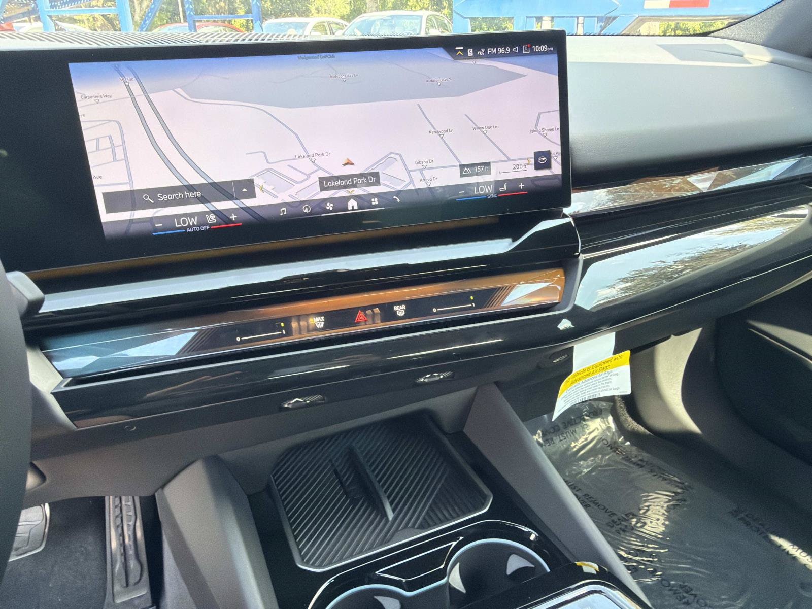 2027 BMW 5 Series 530i - Photo 22