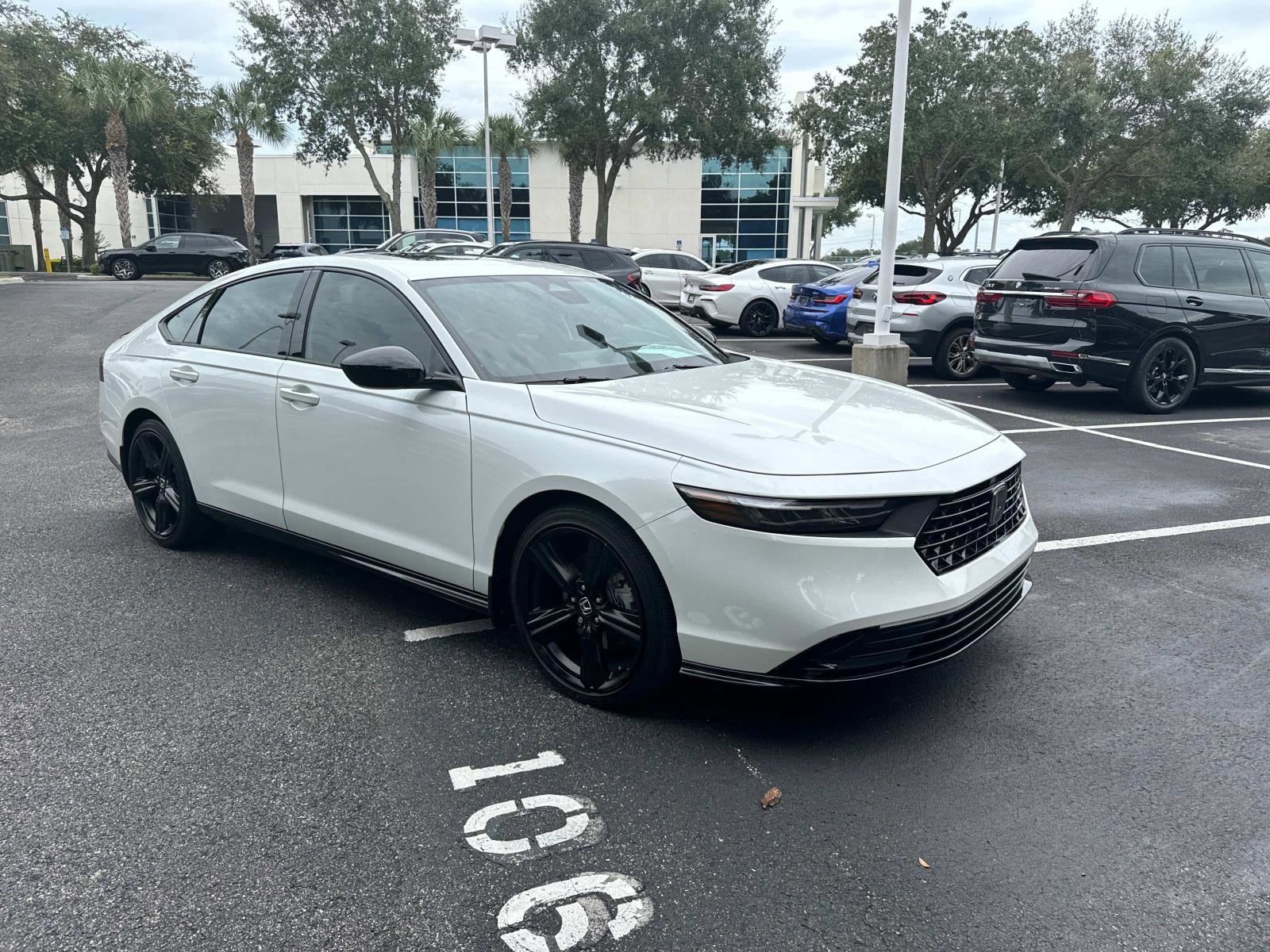 Used 2023 Honda Accord Hybrid Sport-L with VIN 1HGCY2F71PA028210 for sale in Lakeland, FL