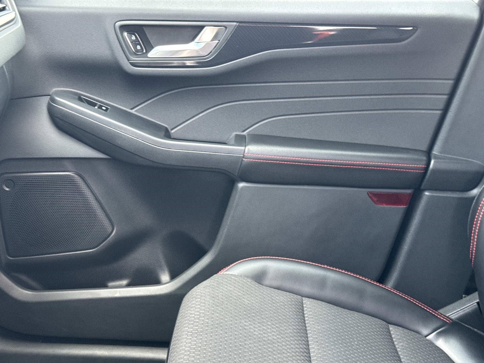 2023 Ford Escape ST-Line Select - Photo 21