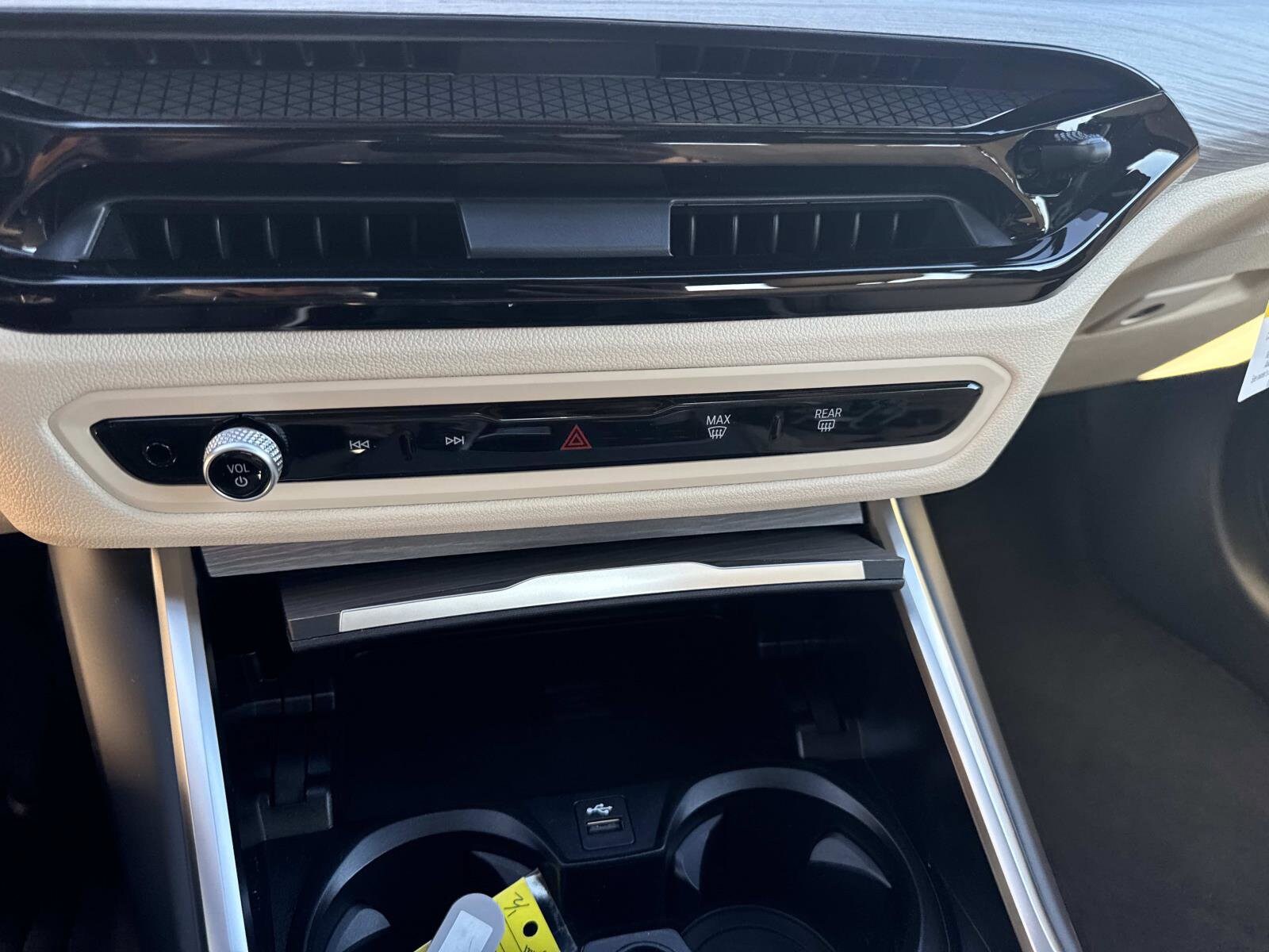 2026 BMW 4 Series 430i - Photo 21