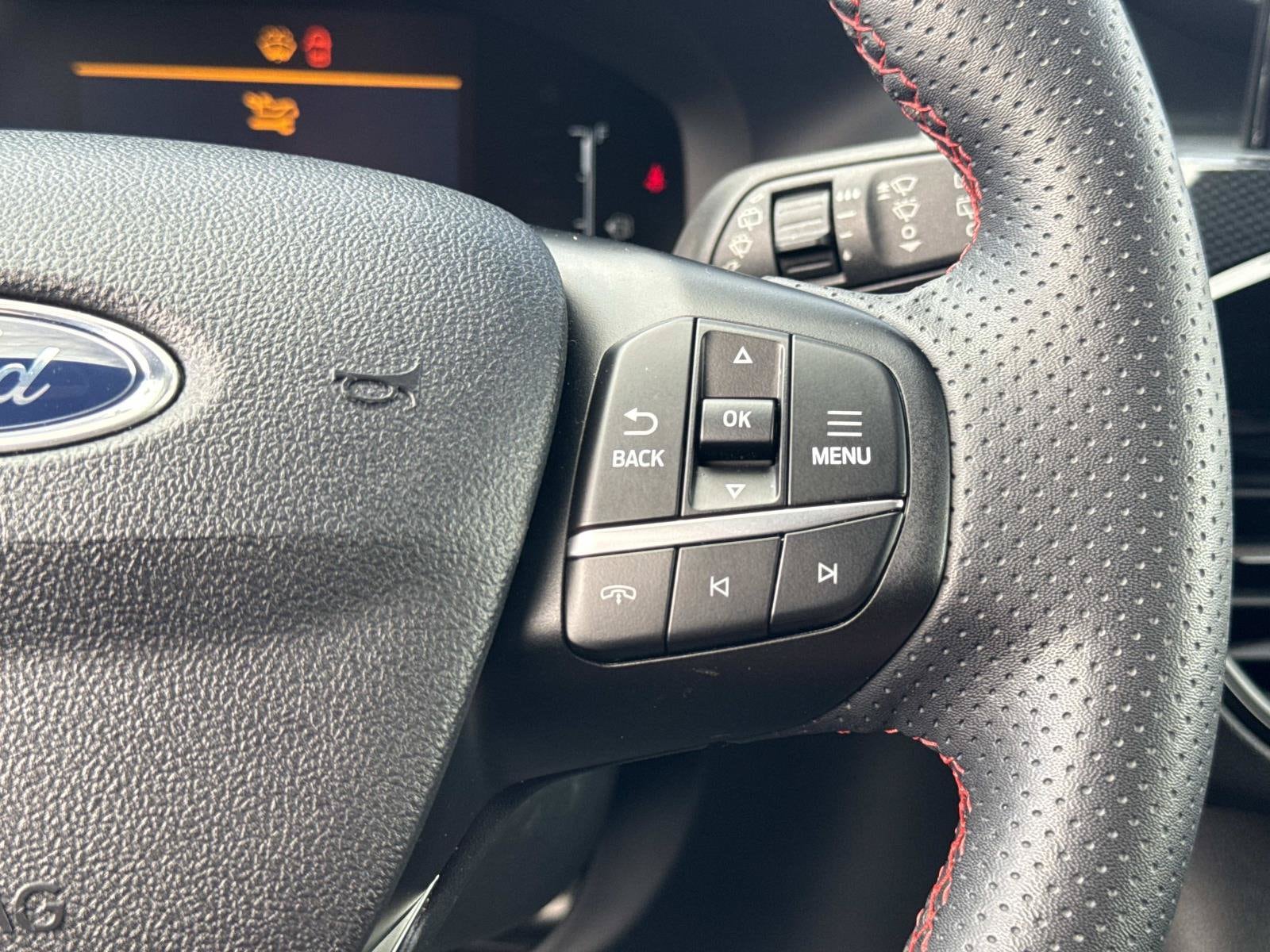 2023 Ford Escape ST-Line Select - Photo 29