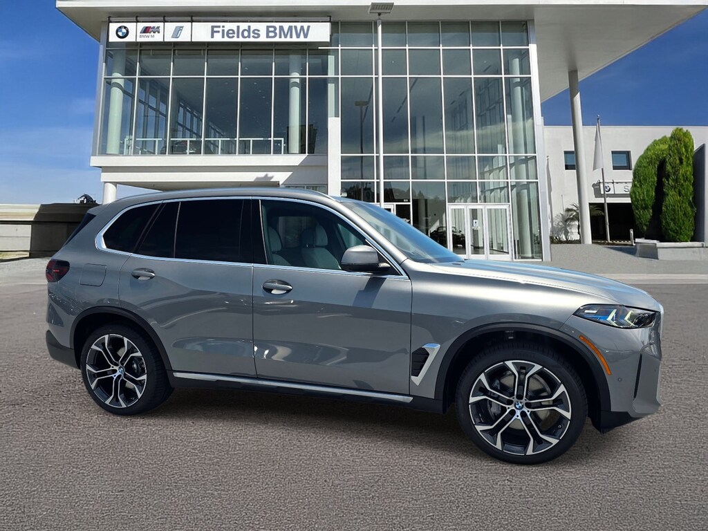 New 2026 BMW X5 sDrive40i SUV