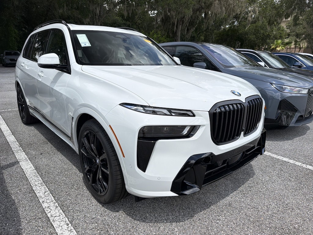 New 2027 BMW X7 xDrive40i SUV
