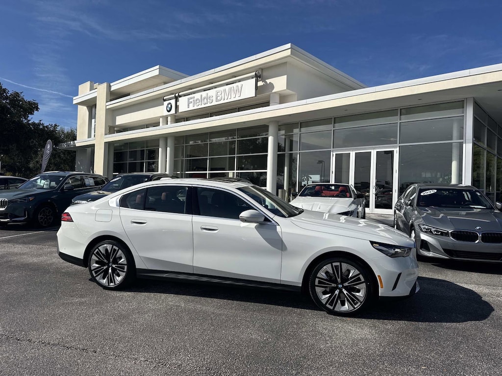 New 2026 BMW 530i Sedan
