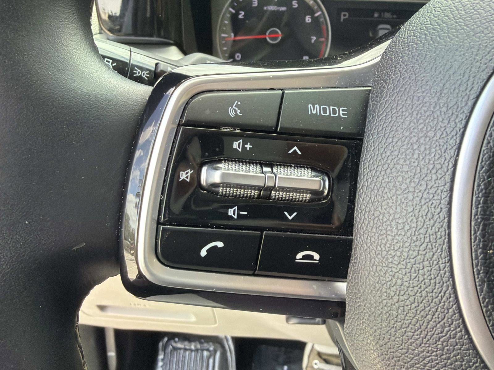 2022 Kia Sorento SX - Photo 29