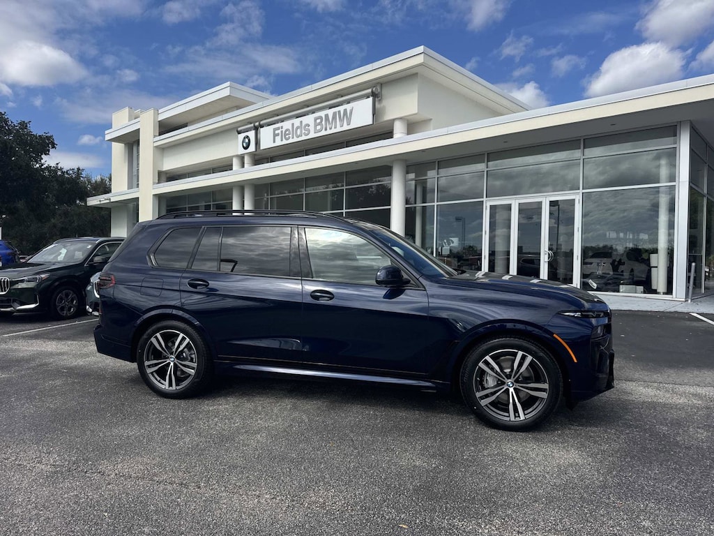 New 2026 BMW X7 xDrive40i SUV